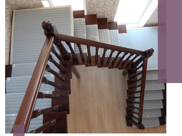 П-образные лестницы под ключ в Наро-Фоминске — изготовление и монтаж