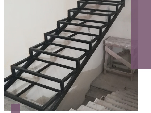 Демонтаж лестниц на металлокаркасе в Наро-Фоминске: быстрый вывоз и разбор