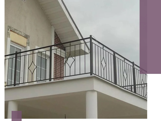 Изготовление балконных ограждений в Наро-Фоминске из металла и стекла