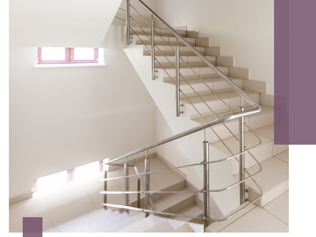 Установка и замена перил в подъезде в Наро-Фоминске