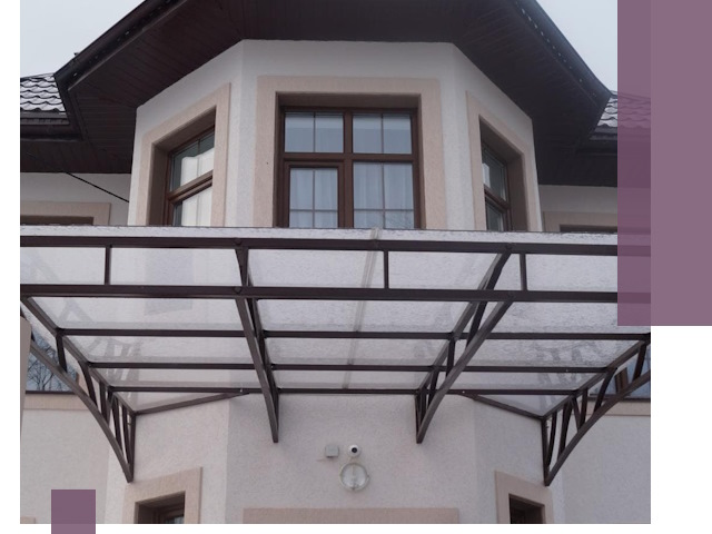 Козырьки из поликарбоната под ключ в Наро-Фоминске