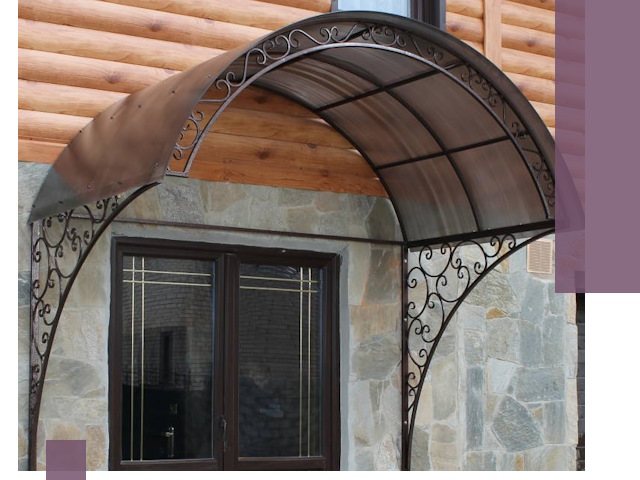 Арочные козырьки под ключ в Наро-Фоминске: изготовление и монтаж