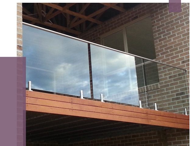 Стеклянные парапеты на крыше и террасе в Наро-Фоминске от 11526 руб. | ПРОЛЁТ-Нр-